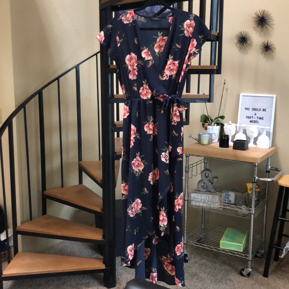 Navy Floral Print Wrap Dress